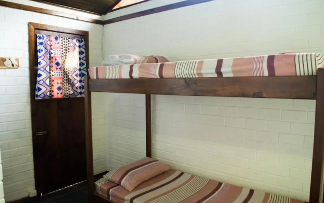 Praia do Rosa Hostel