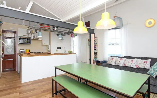 The London Agent Kentish Town Hip and Modern
