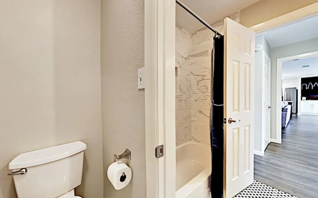 Zilker Zen - 3 Br Home
