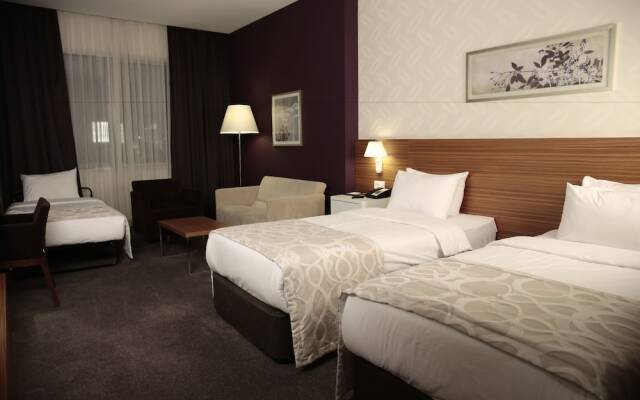 Ramada Plaza by Wyndham Istanbul Asia Airport Турция, Гебзе - отзывы, цены и фото номеров - забронировать отель Ramada Plaza by Wyndham Istanbul Asia Airport онлайн комната для гостей