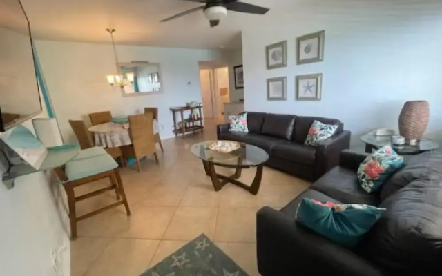 PH 2BED2BATH with Ocean View & Parking