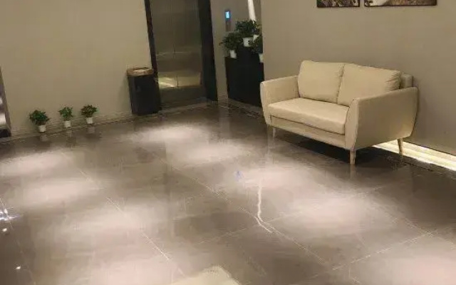 Pinghu Junhao Holiday Hotel