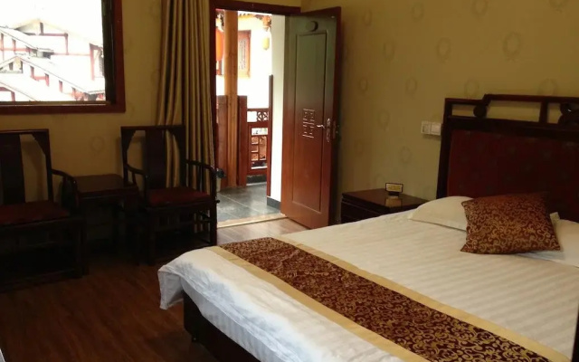Moshang Huakai Guesthouse