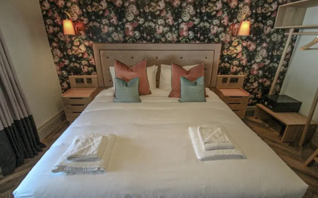 Pooley Bridge Inn