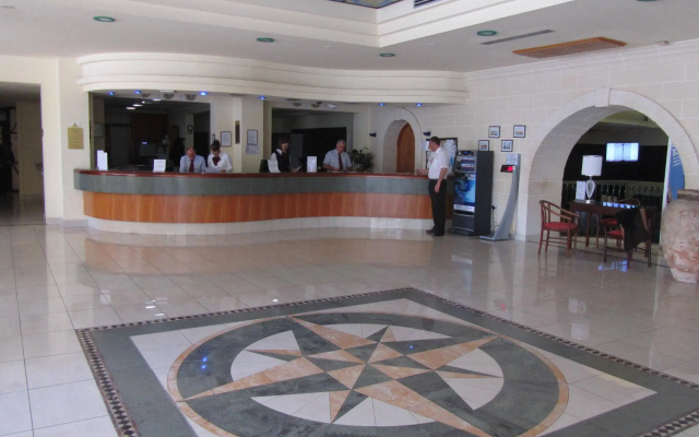 Topaz Hotel