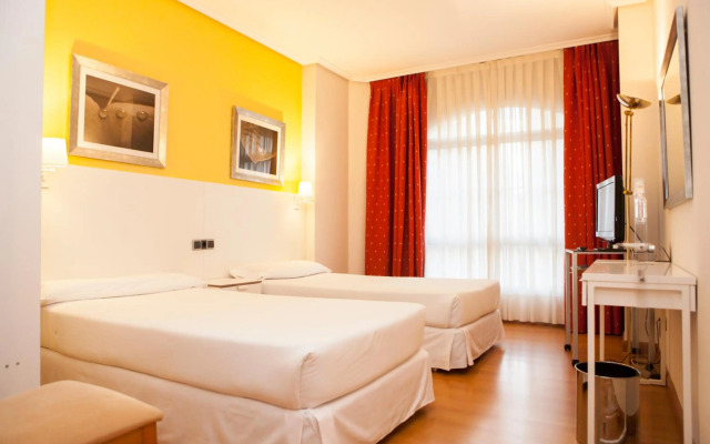 Hotel Sercotel Tres Luces