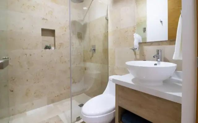 Menesse Midtown