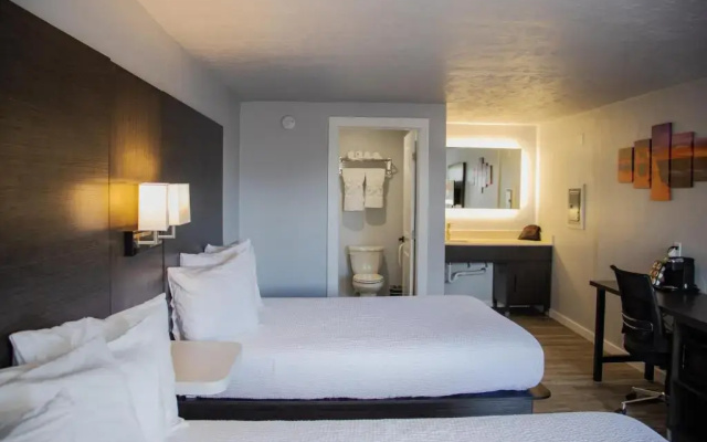 Bears Ears Inn