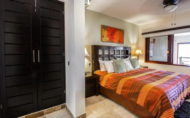 El Faro 302 Coral Penthouse