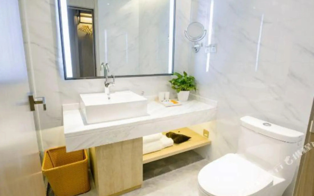 Kyriad Marvelous Hotel Yueyang County  Road