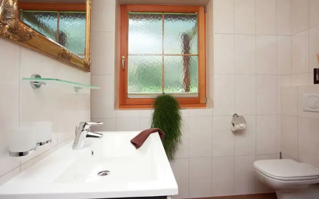 Plush Farmhouse in Ramsau im Zillertal near Ski Area