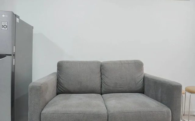 Nice and Modern 2Br at Daan Mogot City Apartment by Travelio(Nice And Modern 2Br At Daan Mogot City Apartment)