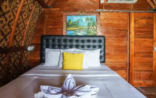 Road Beach Homestay by ZUZU