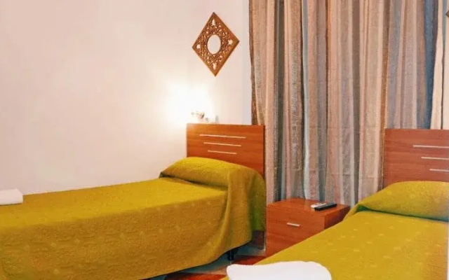 Hostal Colon