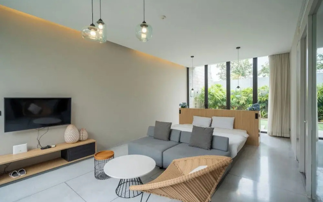 Oceanphere Villa by Prop Hopper
