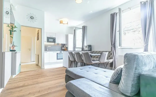 Sweet 2BR 1LR Apartment Donaustadt