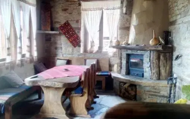 Skenderovata House