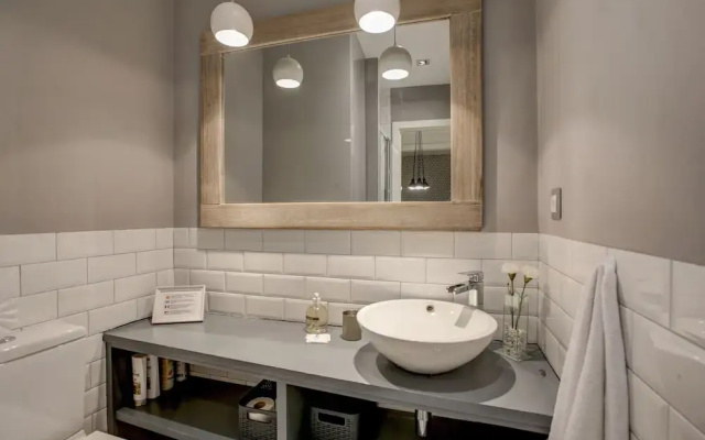 Stylish Apartment in Heart of Malasaña