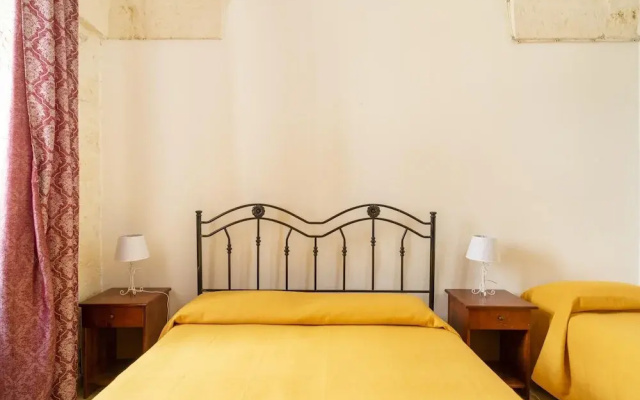 Quaint Holiday Home in Ostuni Near the Centre