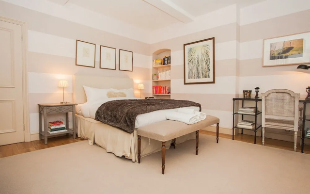 Charming Studio in Kensington