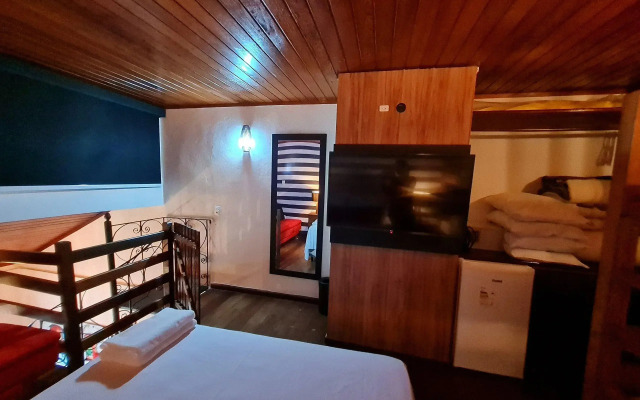 Apto Duplex, Peró   Cabo Frio. Conforto, Piscina, Beira Mar