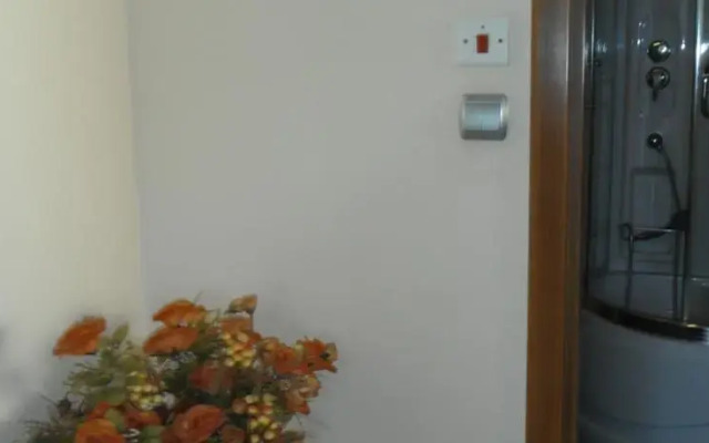 Shans 3 Guest Rooms
