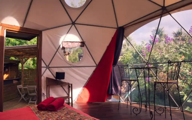Bubble Dome Village- Glamping