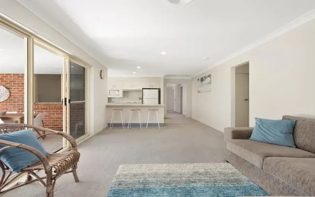 Kentia Drive 28