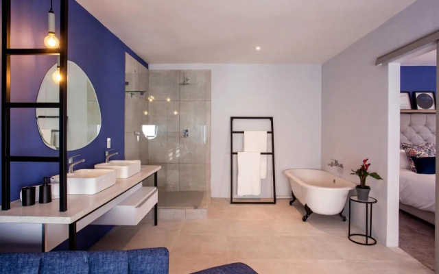 Nova Boutique Hotel