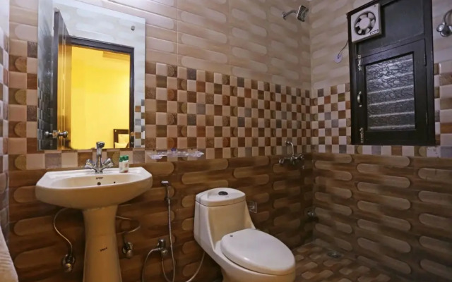 OYO Rooms Noida Expressway Sector 44