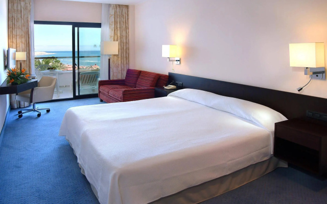 Hotel Faro, a Lopesan Collection Hotel - Adults Only