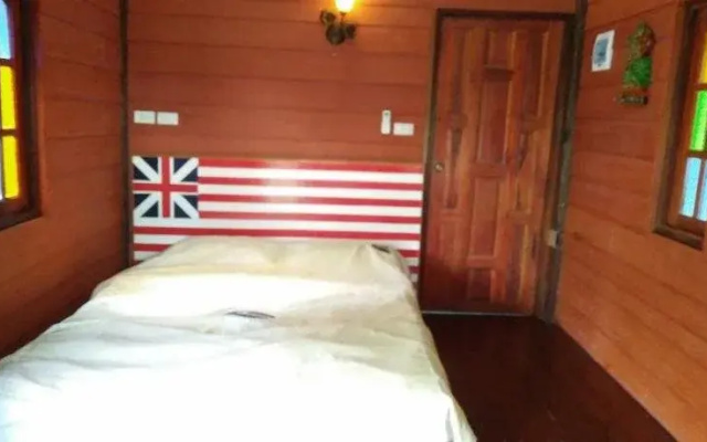 Baan Mai Katoon Resort