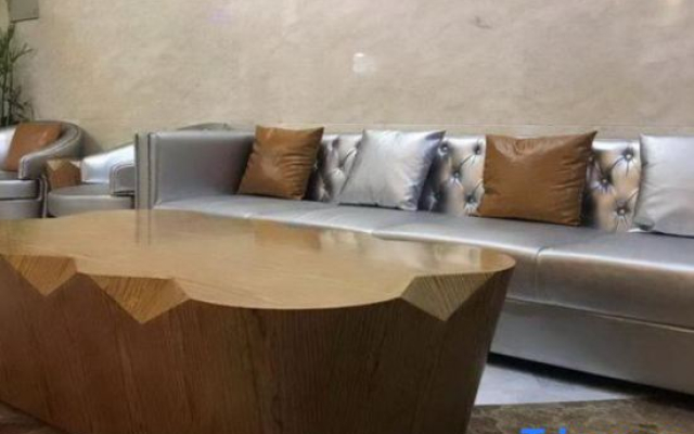 Homeinn Skyl'ne Hotel (Yantai Fuhai Road RT-Mart)