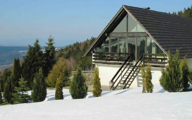 Pretty Holiday Home in Schöfweg ot Langfurth near Ski Slope