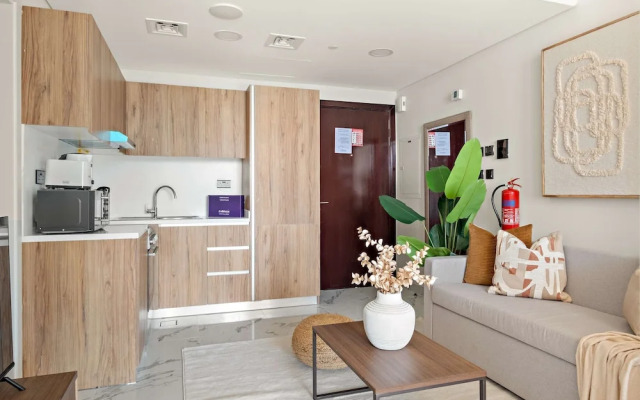 Silkhaus 1BR Holiday-business Stay in Maryah Vista