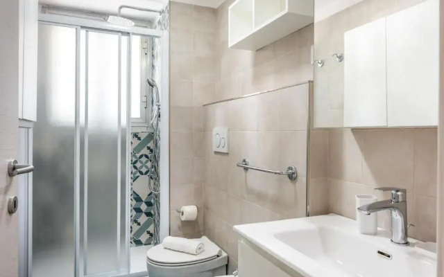 New Apt! 1km From Central Station 'La Spezia'