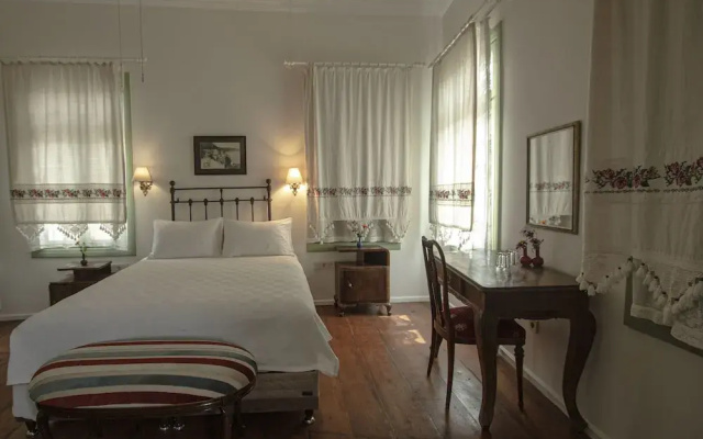 Opus 1910 Otel