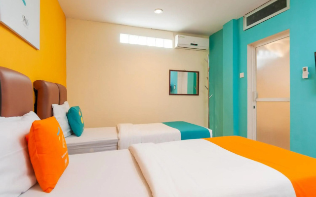 Sans Hotel Finest Medan