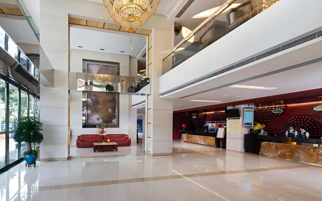 Vienna Hotel - Guangzhou South Railway Station Branch