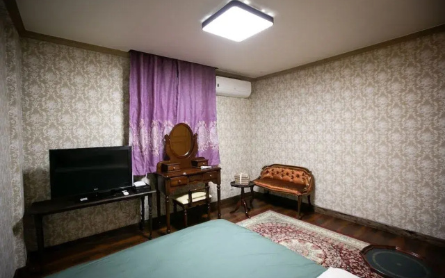 Mokhwa Hotel