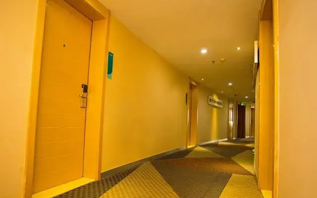 City Comfort Inn Huanggang Macheng City Macheng Square