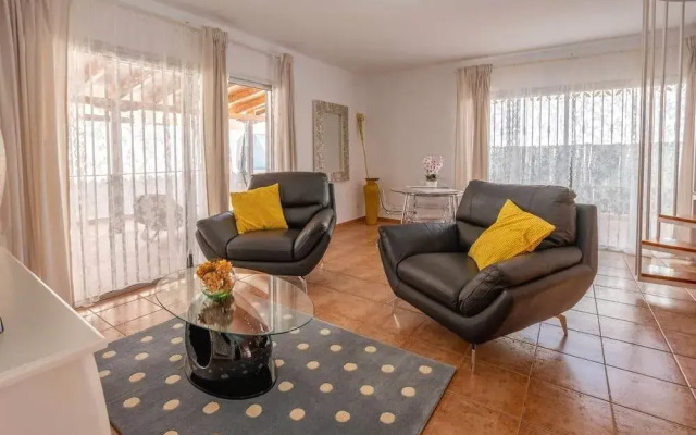 Villa Iris in Callao Salvaje