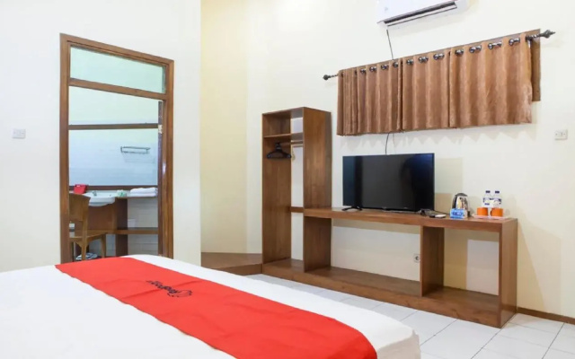 RedDoorz near Baluran National Park