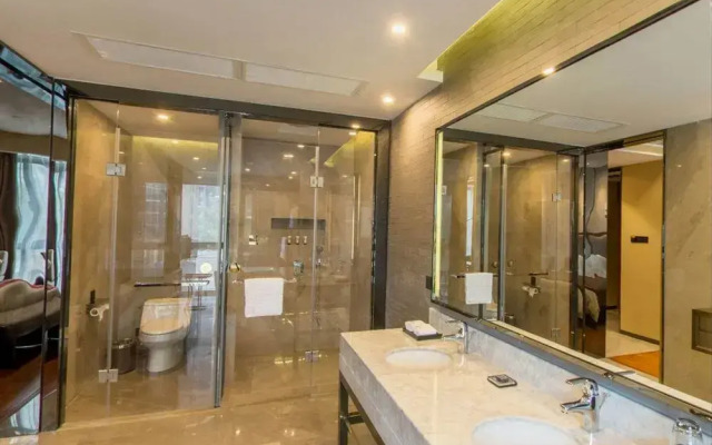 Chengdu E Hotel