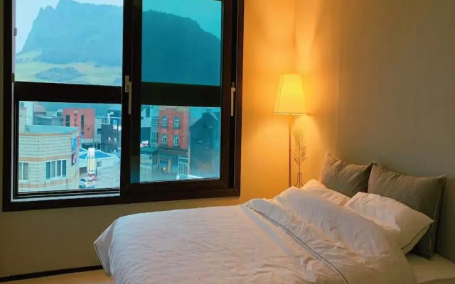 Living in Jeju