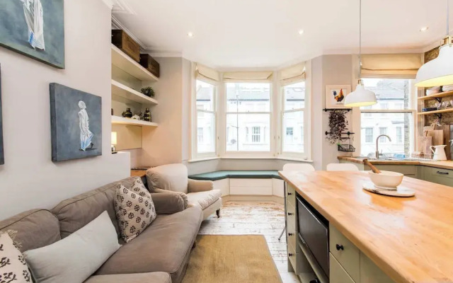 Stunning 2-bedroom Flat in Fulham