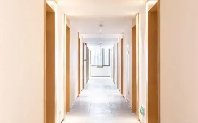 Livetour International Apartment (Guangzhou Pazhou Exhibition Center)