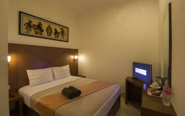 Poncowinatan Hotel