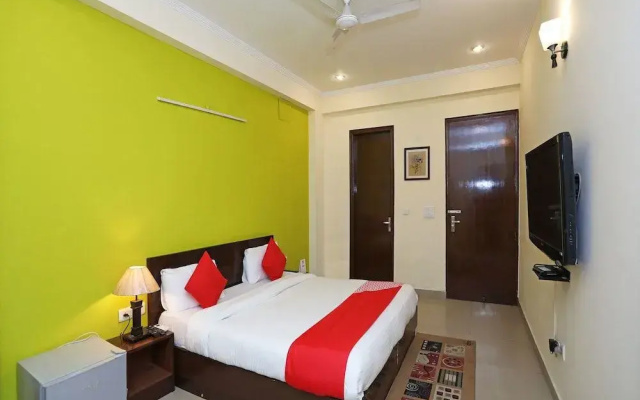 OYO 2797 Hotel Shalom Residency