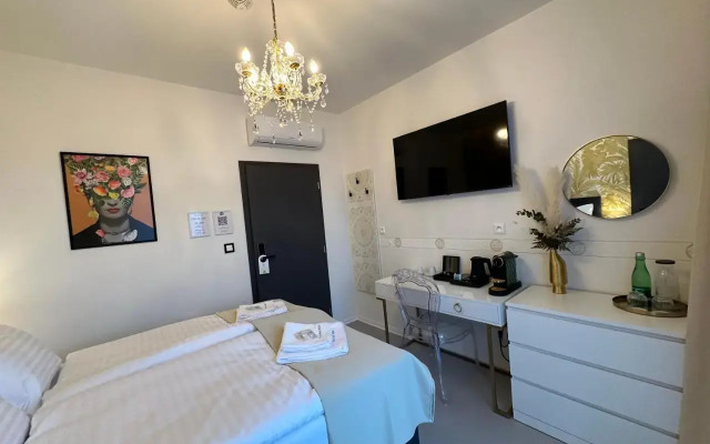Villa Mala Praha Experience in the Center of Zilina